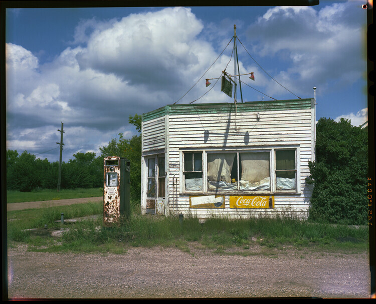 Abandoned Gas, Fleet, Alberta  1983
